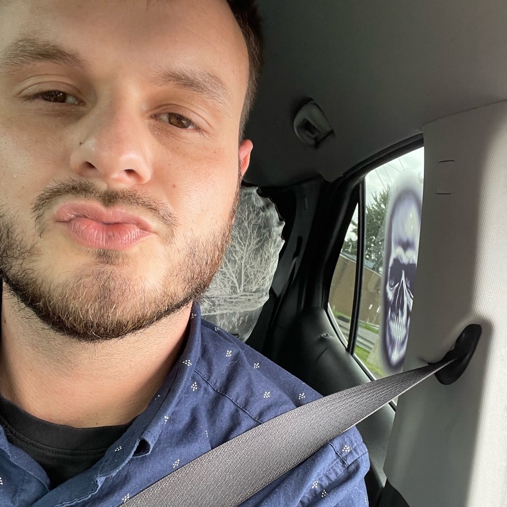 Meet your Posher, Dylan